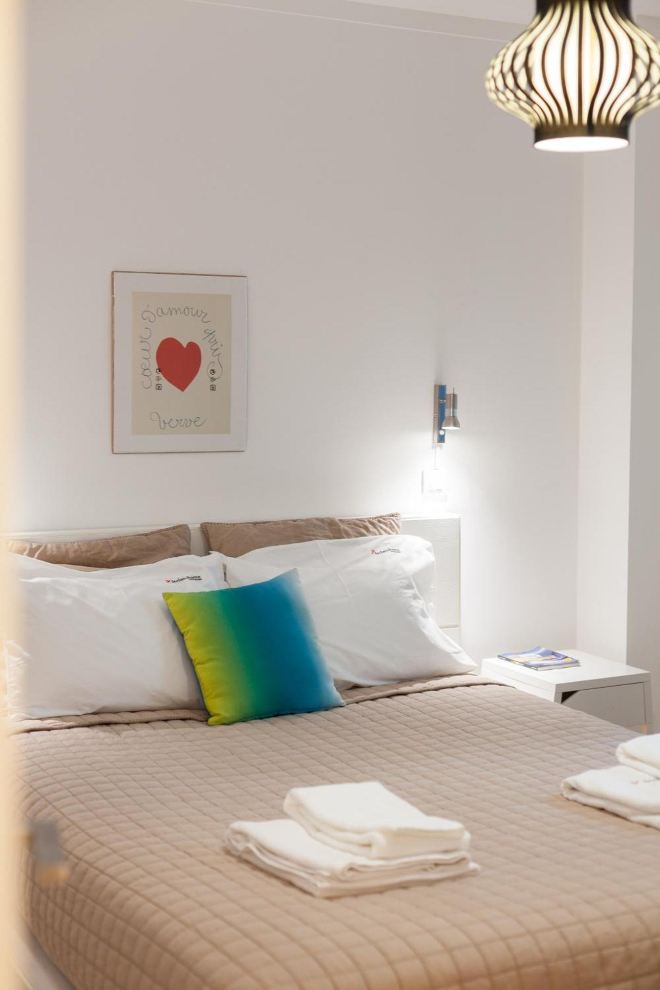 Flh Martim Moniz Artistic Flat Apartment Lisbon Luaran gambar